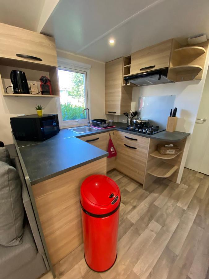 Mobil Home De Charme Fréjus エクステリア 写真