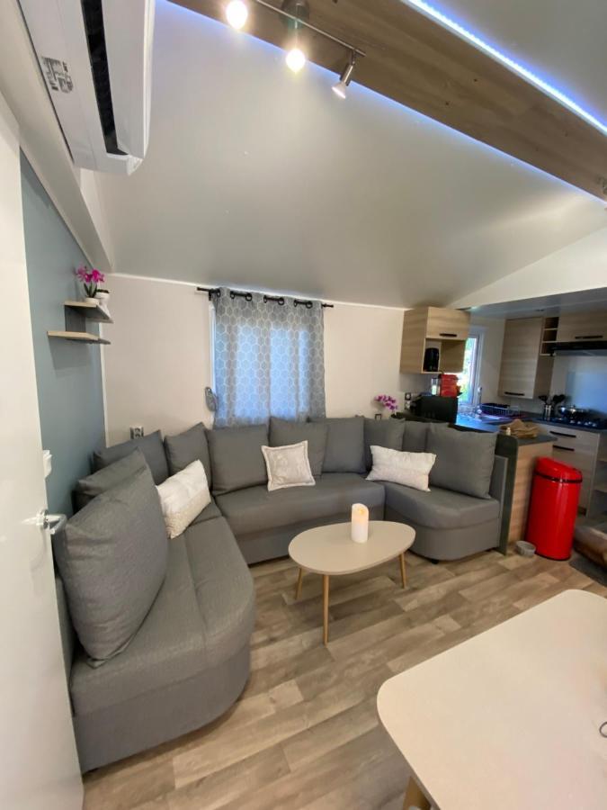 Mobil Home De Charme Fréjus エクステリア 写真