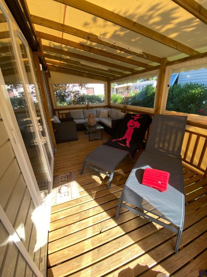 Mobil Home De Charme Fréjus エクステリア 写真